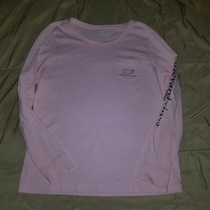 Woman's Vineyard Vines Tee size Large